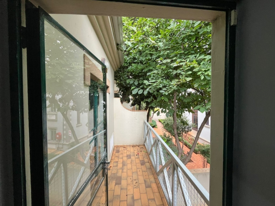 To Let Commercial Property for Rent in Hatfield Gauteng