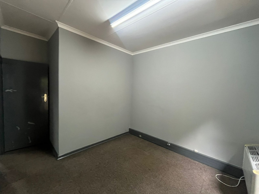 To Let Commercial Property for Rent in Hatfield Gauteng