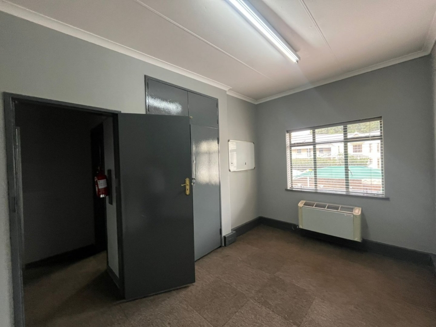 To Let Commercial Property for Rent in Hatfield Gauteng