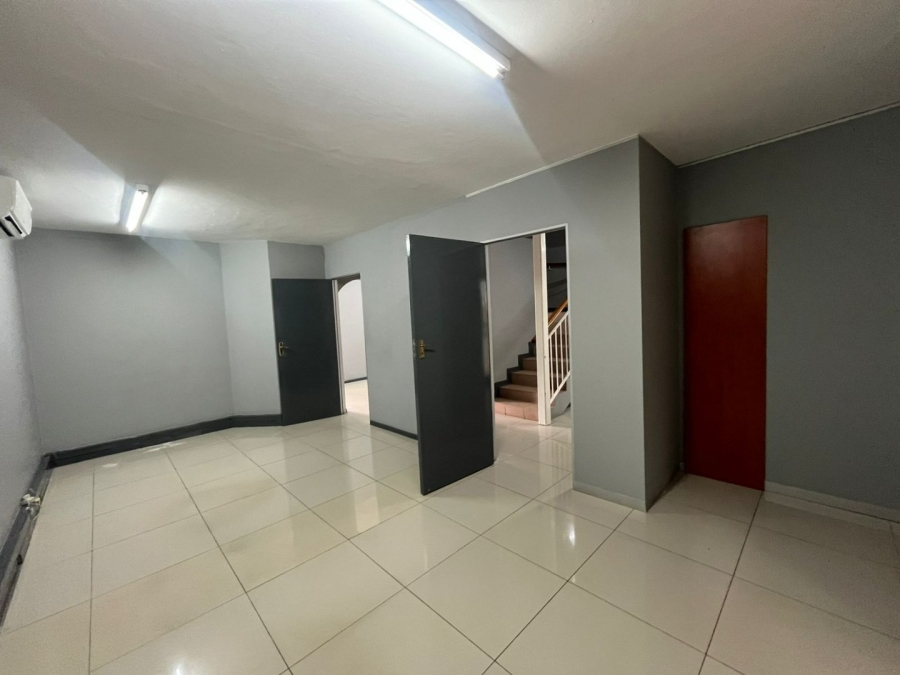 To Let Commercial Property for Rent in Hatfield Gauteng