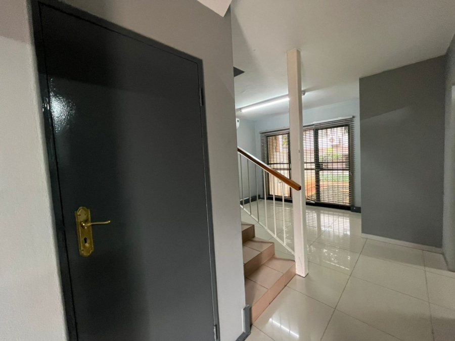 To Let Commercial Property for Rent in Hatfield Gauteng