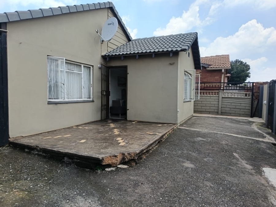 3 Bedroom Property for Sale in Tembisa Central Gauteng