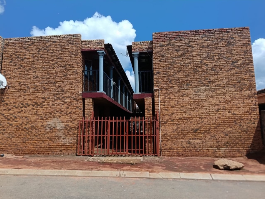17 Bedroom Property for Sale in Tembisa Central Gauteng