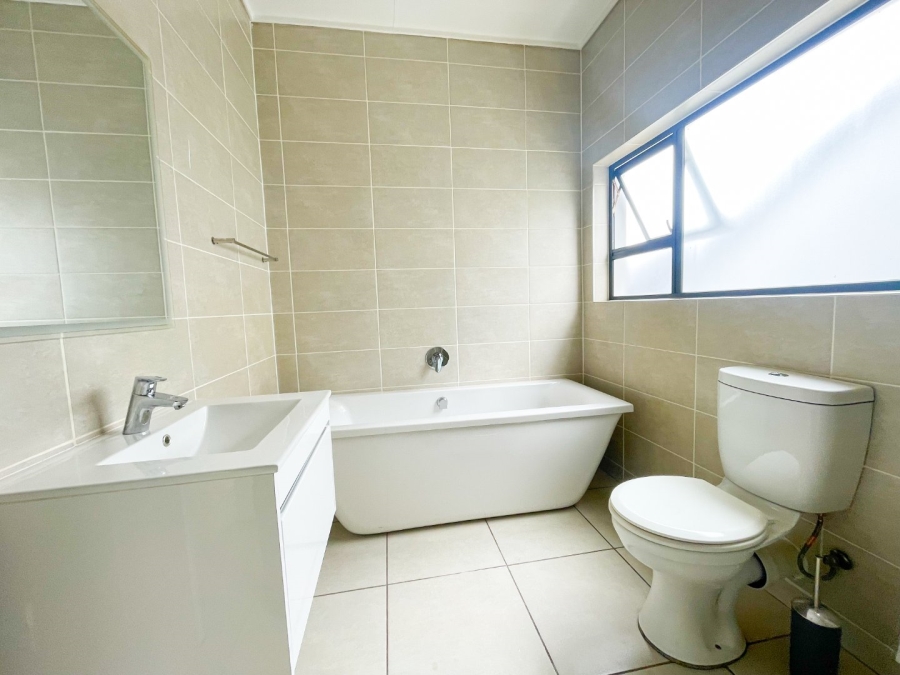 To Let 2 Bedroom Property for Rent in Linbro Park Gauteng