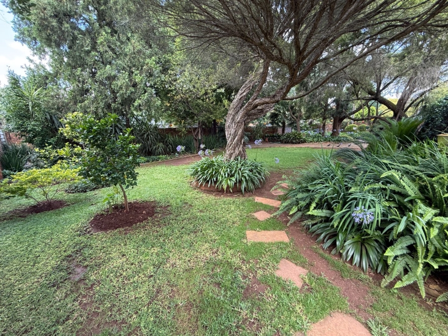 3 Bedroom Property for Sale in Eldoraigne Gauteng