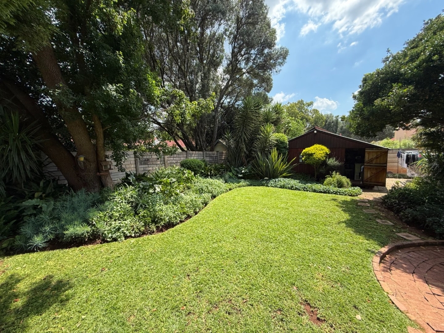 3 Bedroom Property for Sale in Eldoraigne Gauteng