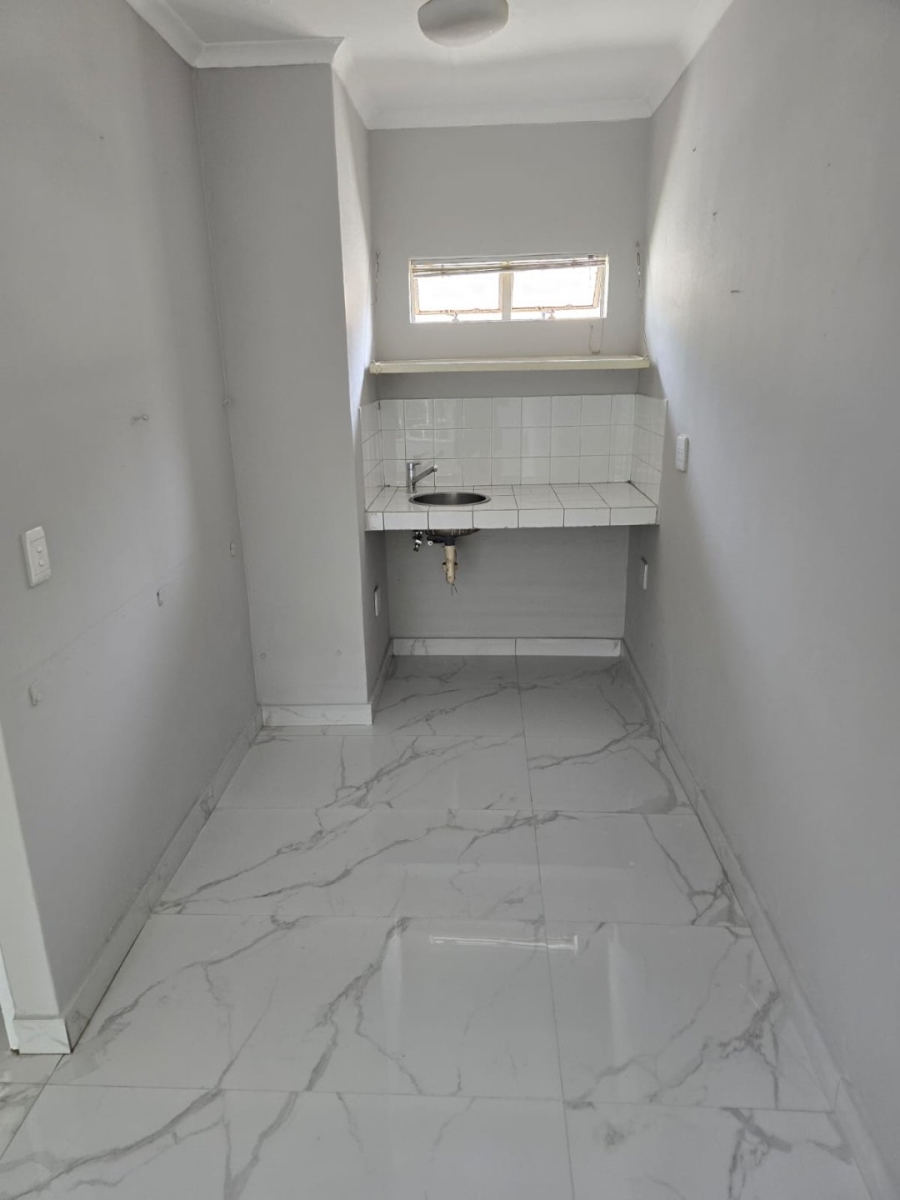 To Let 1 Bedroom Property for Rent in Eden Glen Gauteng