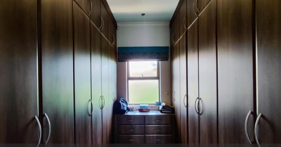 4 Bedroom Property for Sale in Sunward Park Gauteng