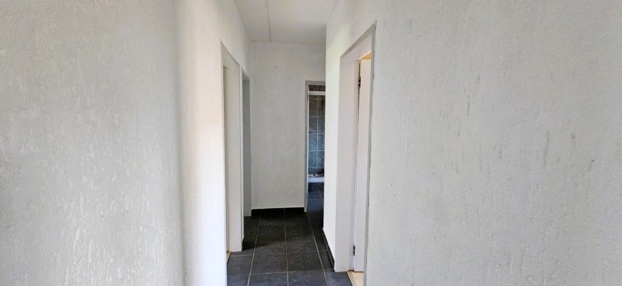 3 Bedroom Property for Sale in Bartlett Gauteng