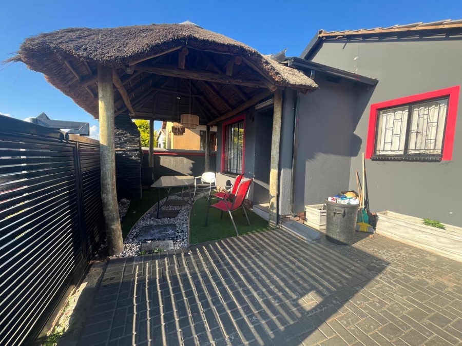 3 Bedroom Property for Sale in Soshanguve VV Gauteng