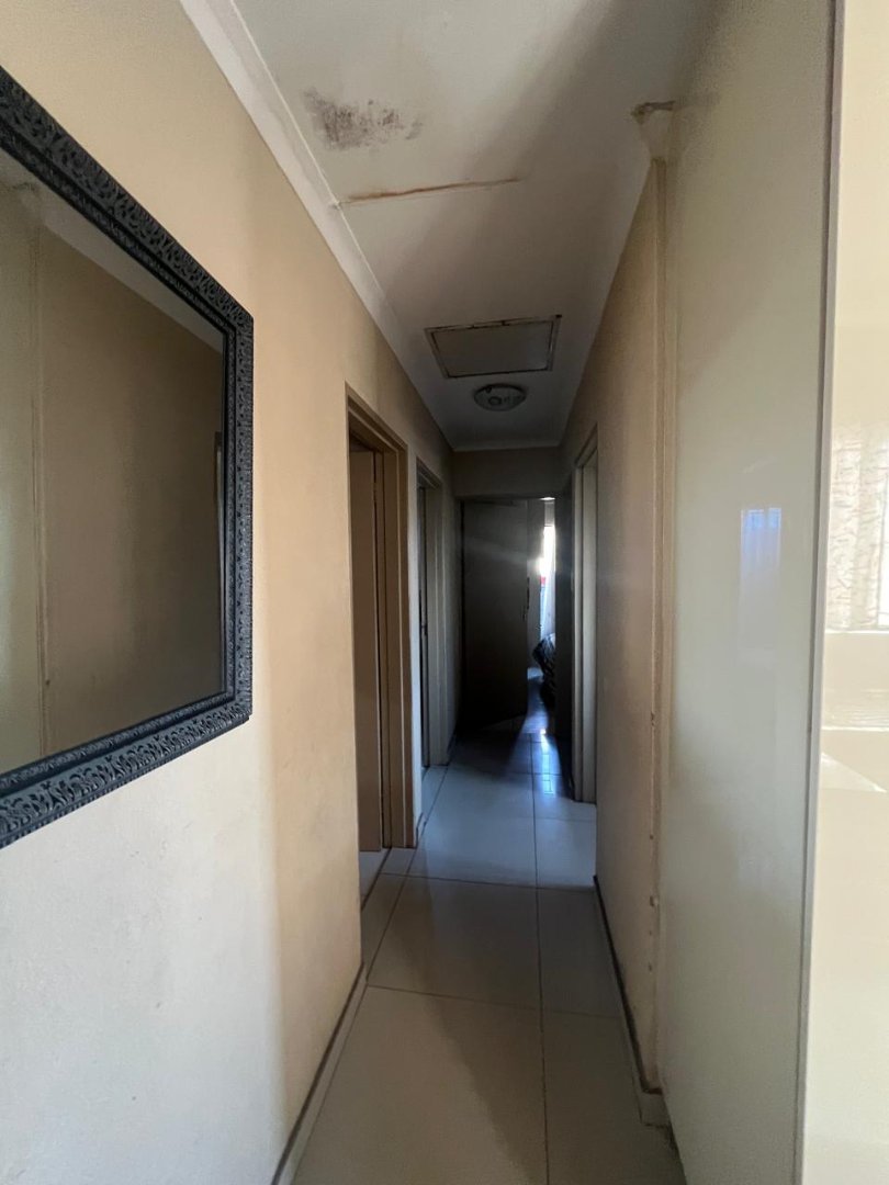 3 Bedroom Property for Sale in Soshanguve VV Gauteng