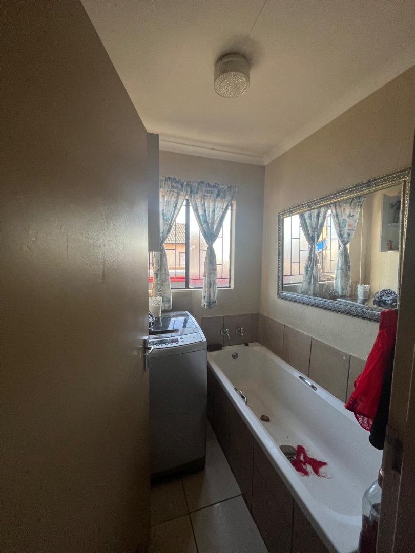 3 Bedroom Property for Sale in Soshanguve VV Gauteng