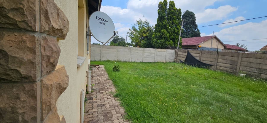 2 Bedroom Property for Sale in Visagie Park Gauteng