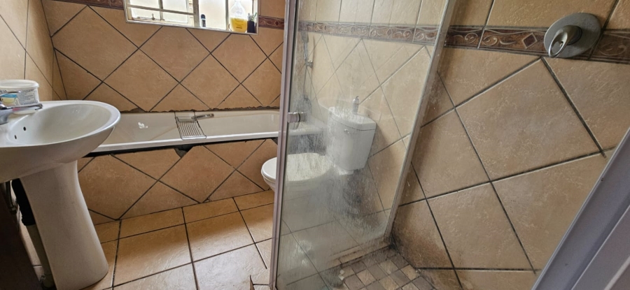 2 Bedroom Property for Sale in Visagie Park Gauteng