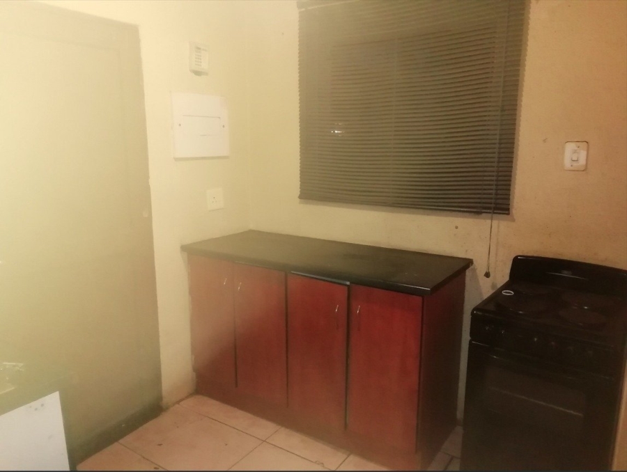 To Let 2 Bedroom Property for Rent in Soshanguve XX Gauteng