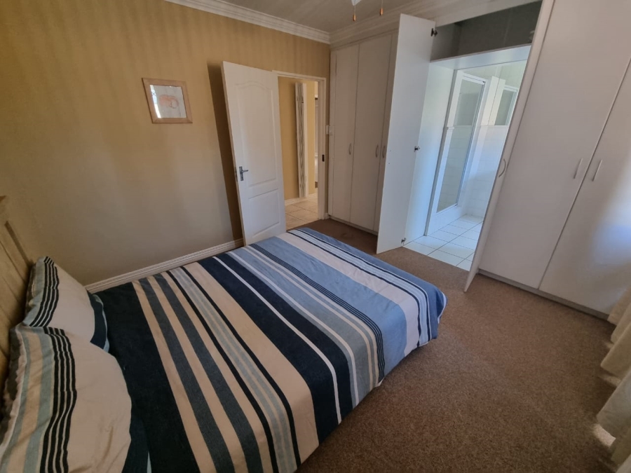 To Let 5 Bedroom Property for Rent in Vaaloewer Gauteng