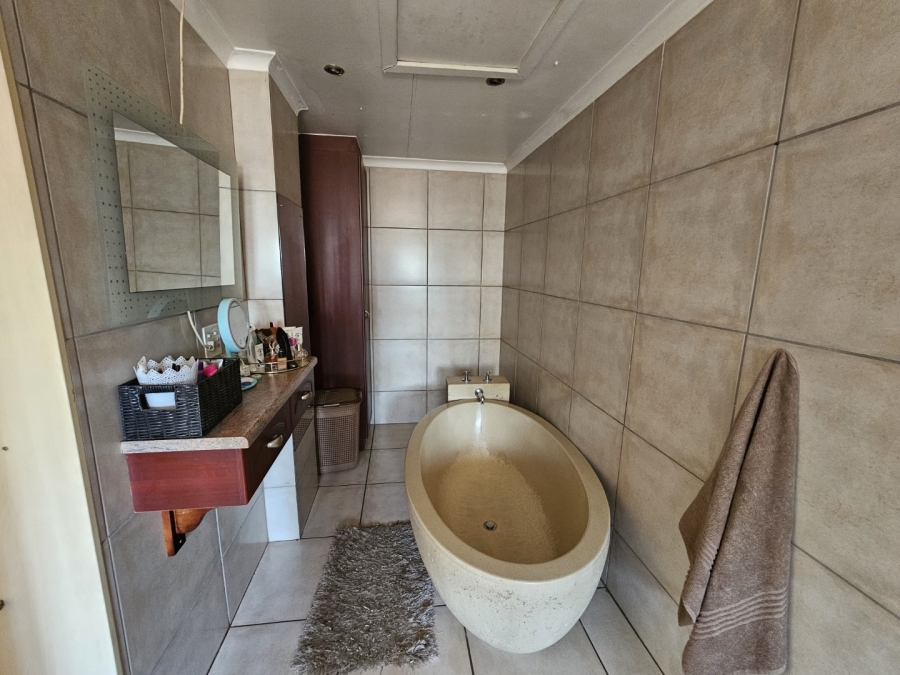 3 Bedroom Property for Sale in Montana Gauteng