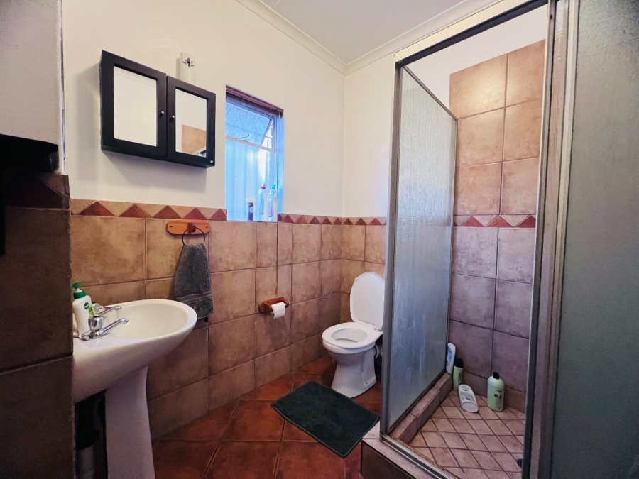 To Let 3 Bedroom Property for Rent in La Montagne Gauteng