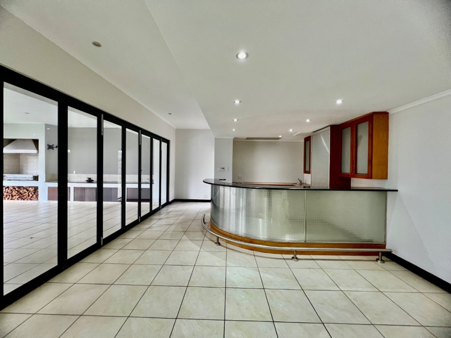 4 Bedroom Property for Sale in Silver Lakes Gauteng