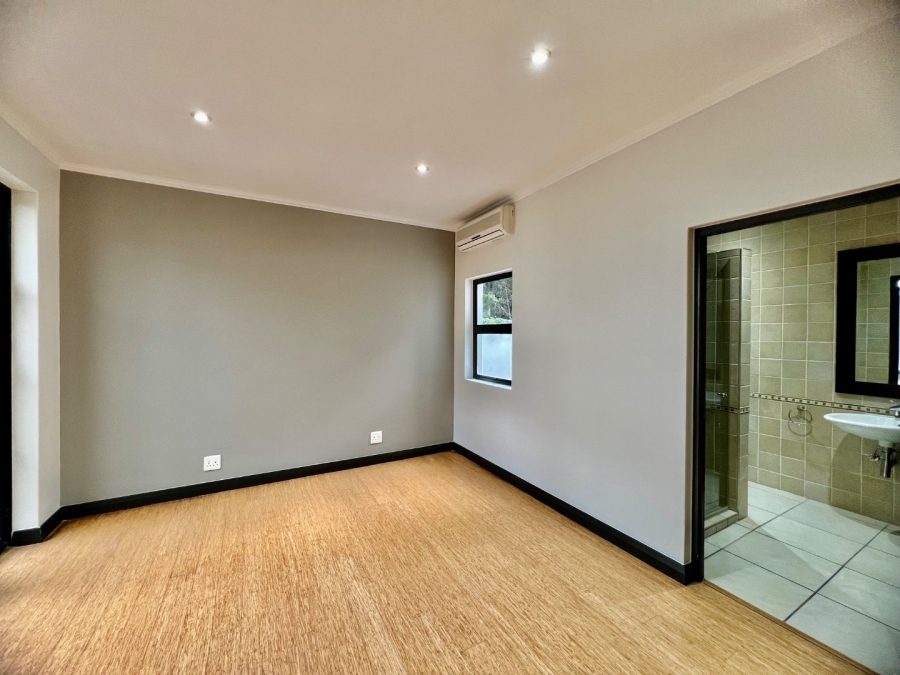 4 Bedroom Property for Sale in Silver Lakes Gauteng