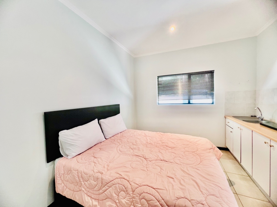 4 Bedroom Property for Sale in Silver Lakes Gauteng