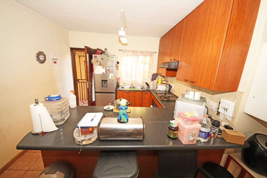 To Let 2 Bedroom Property for Rent in Eden Glen Gauteng