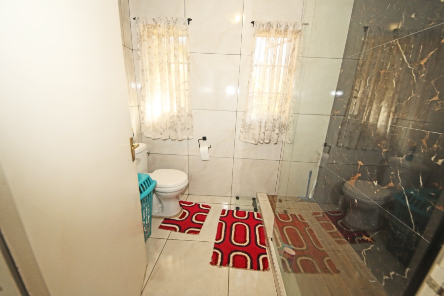 To Let 2 Bedroom Property for Rent in Eden Glen Gauteng