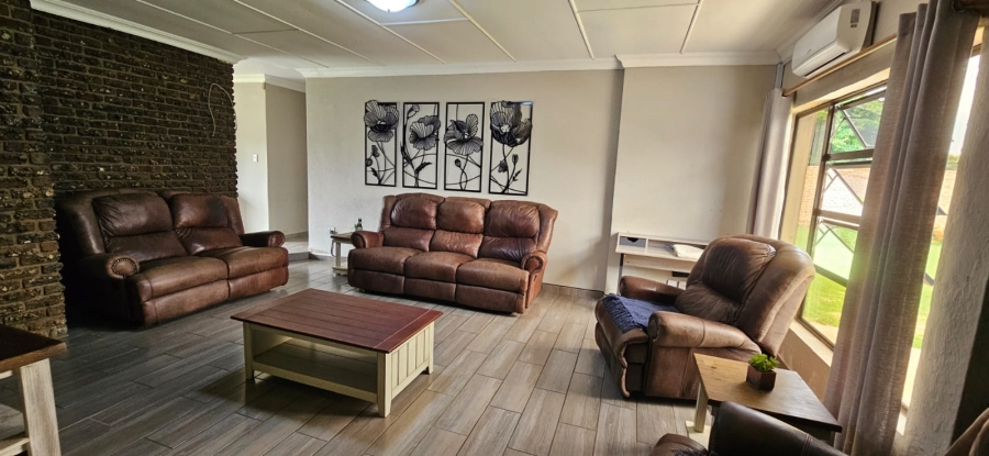 4 Bedroom Property for Sale in Rensburg Gauteng