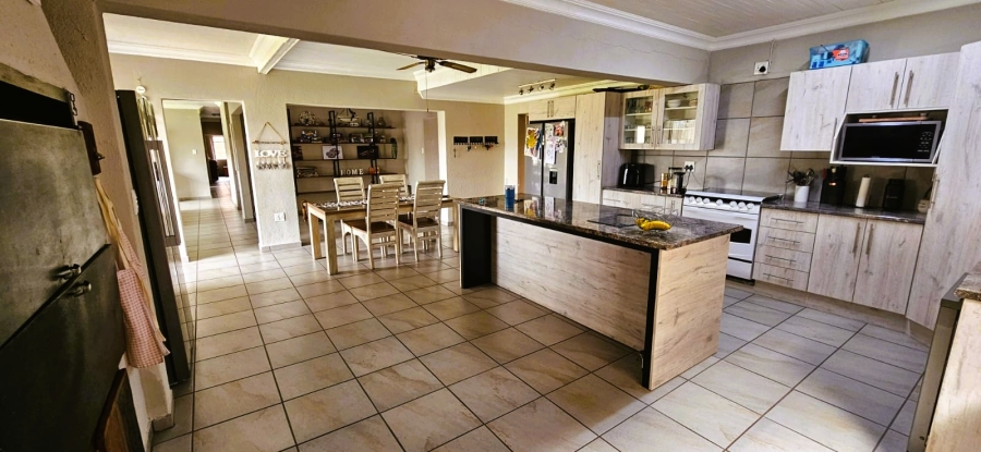 4 Bedroom Property for Sale in Rensburg Gauteng