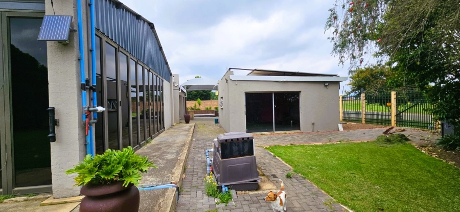 4 Bedroom Property for Sale in Rensburg Gauteng