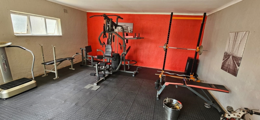 4 Bedroom Property for Sale in Rensburg Gauteng