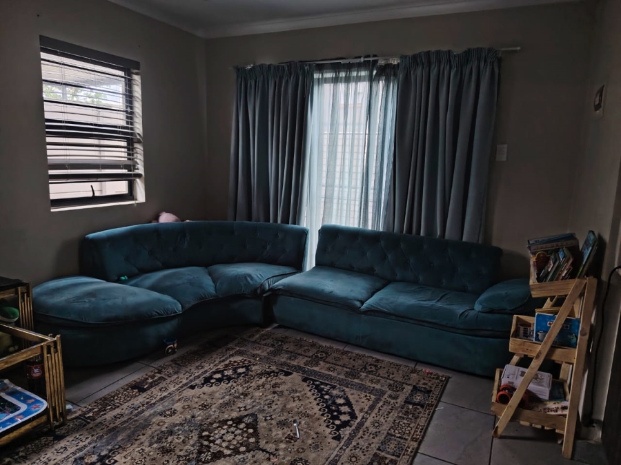 3 Bedroom Property for Sale in Albertsdal Gauteng