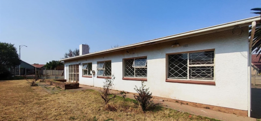 4 Bedroom Property for Sale in Sharon Park Gauteng