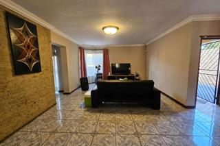 3 Bedroom Property for Sale in Rensburg Gauteng