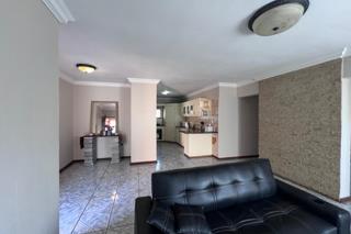 3 Bedroom Property for Sale in Rensburg Gauteng