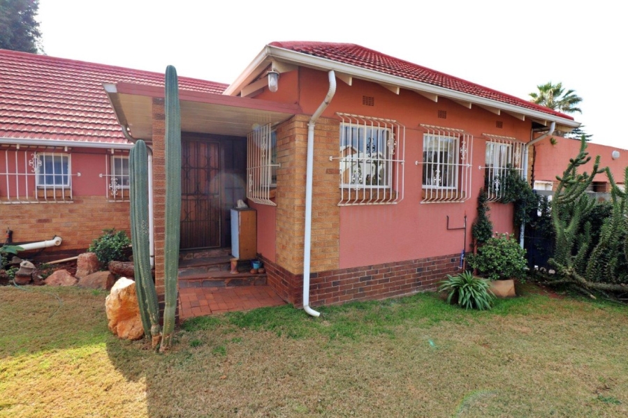 4 Bedroom Property for Sale in Edendale Gauteng