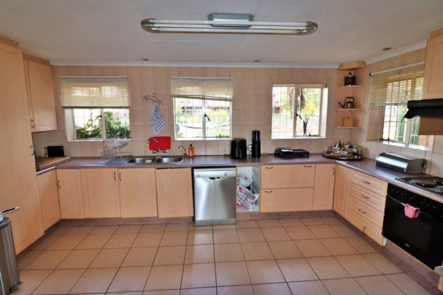 4 Bedroom Property for Sale in Edendale Gauteng