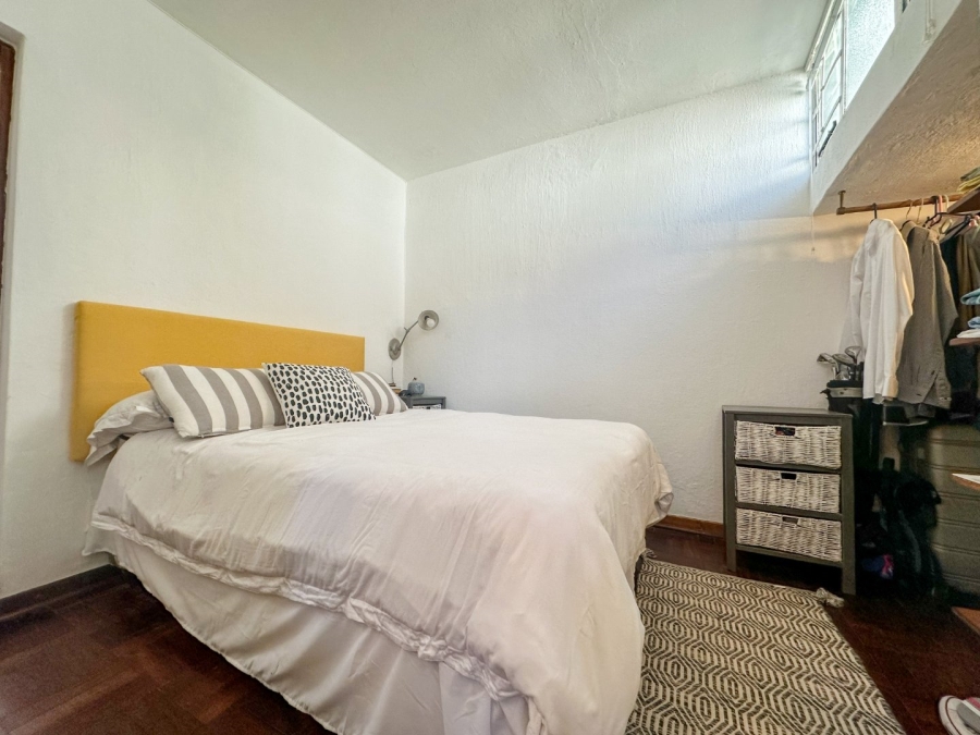 To Let 1 Bedroom Property for Rent in Parkhurst Gauteng