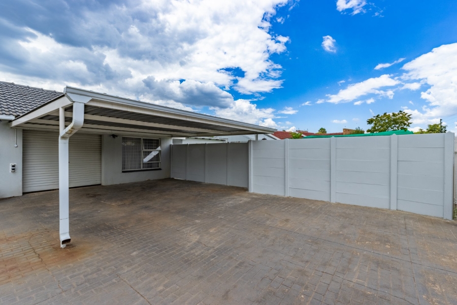 3 Bedroom Property for Sale in Impala Park Gauteng