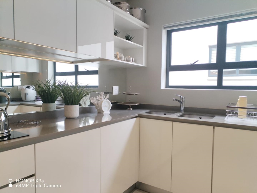 3 Bedroom Property for Sale in Eye of Africa Gauteng