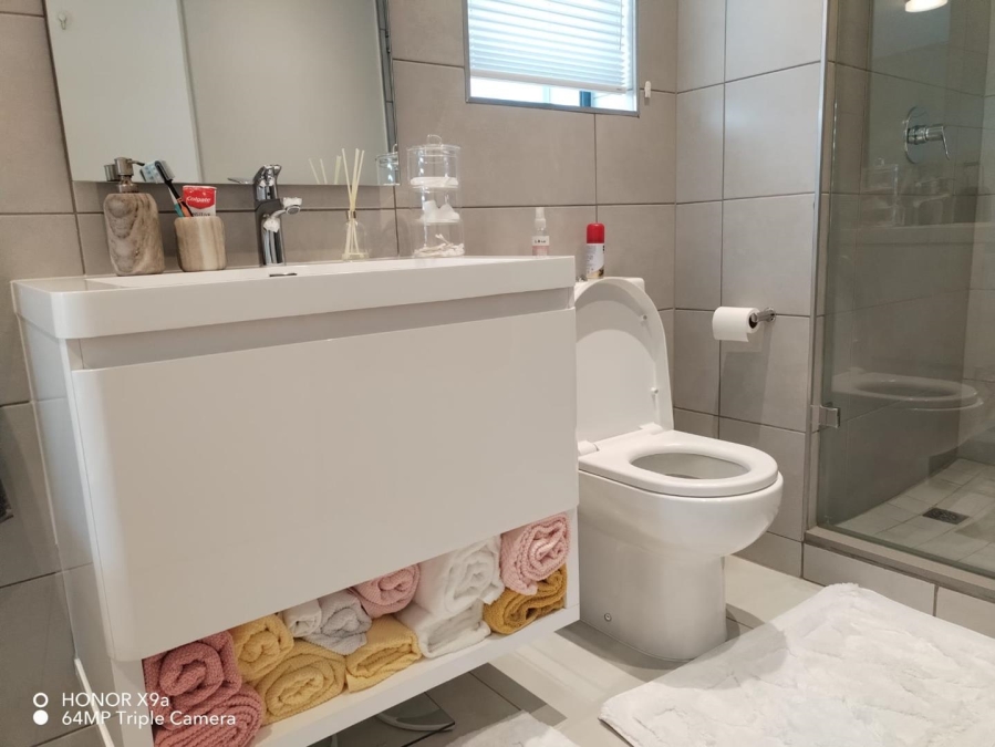 3 Bedroom Property for Sale in Eye of Africa Gauteng