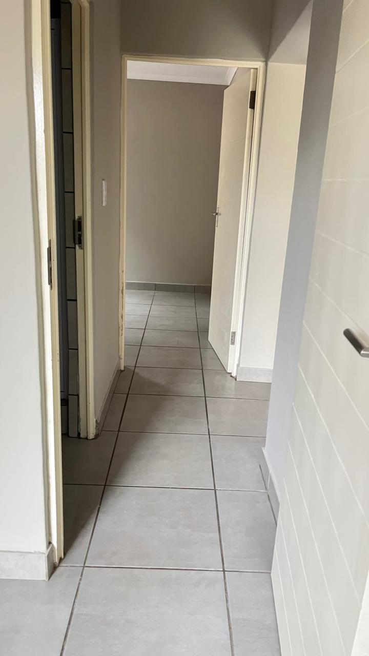 To Let 2 Bedroom Property for Rent in Pomona Gauteng