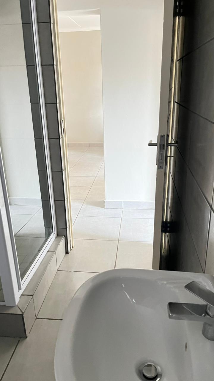 To Let 2 Bedroom Property for Rent in Pomona Gauteng