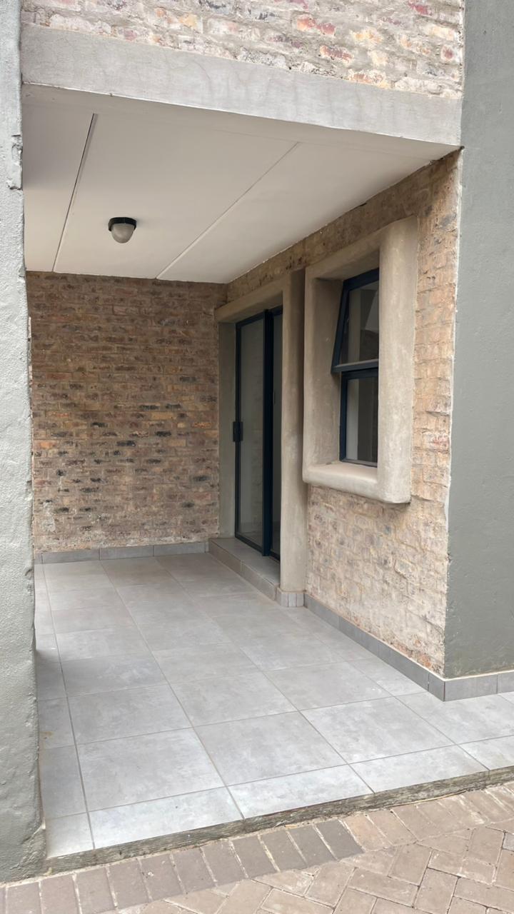 To Let 2 Bedroom Property for Rent in Pomona Gauteng