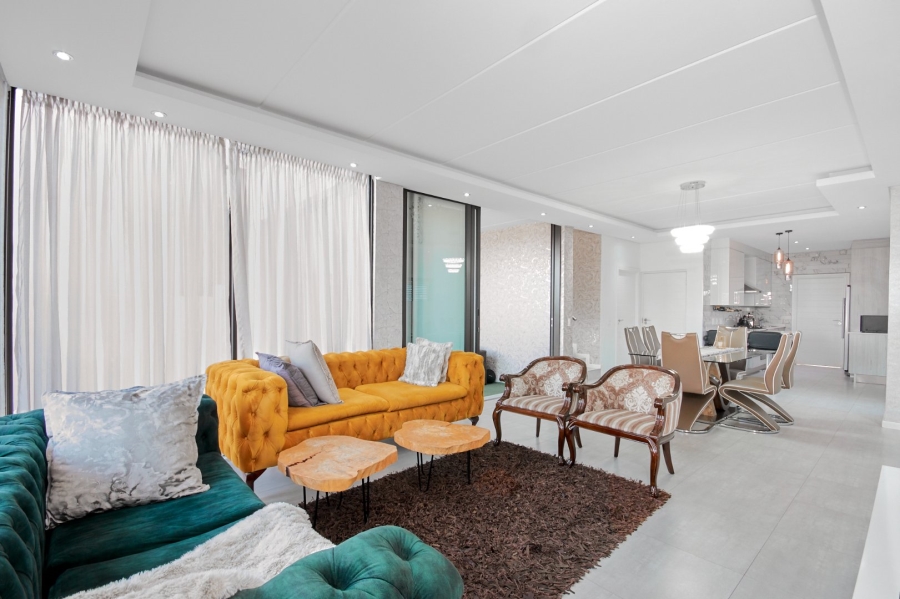 4 Bedroom Property for Sale in Fourways Gauteng