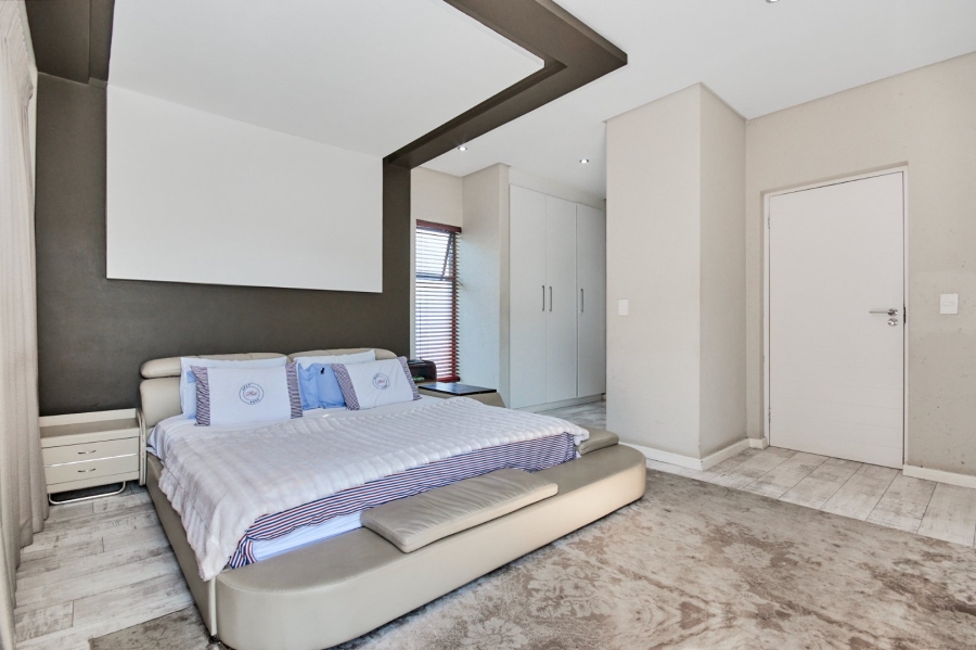 4 Bedroom Property for Sale in Fourways Gauteng