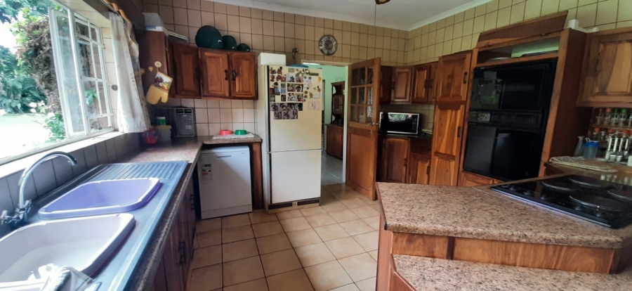 6 Bedroom Property for Sale in Heatherdale AH Gauteng