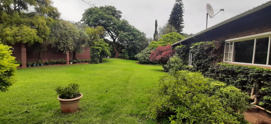 6 Bedroom Property for Sale in Heatherdale AH Gauteng