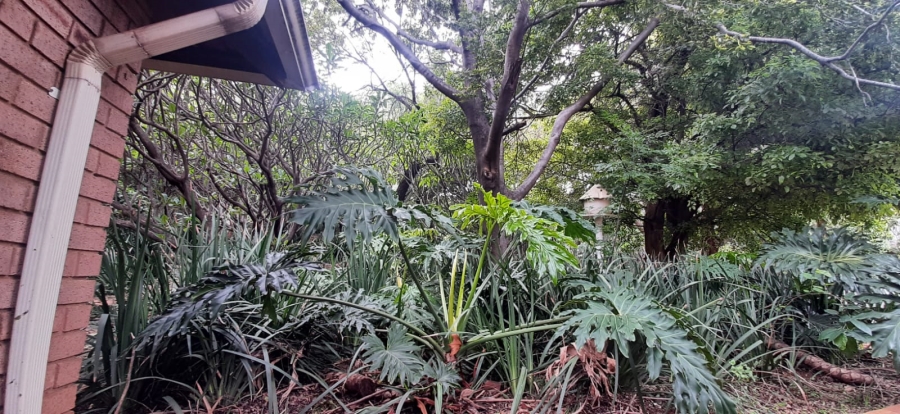 6 Bedroom Property for Sale in Heatherdale AH Gauteng