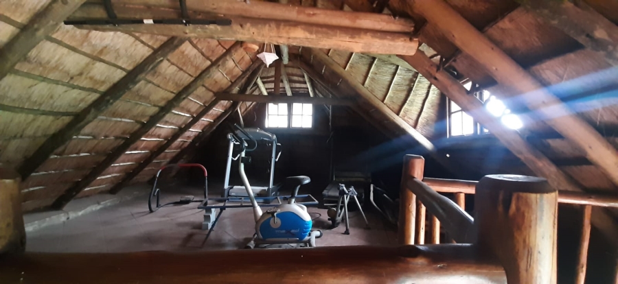 6 Bedroom Property for Sale in Heatherdale AH Gauteng